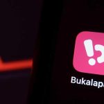 Saham Bukalapak Anjlok hingga ARB, Investor Protes dan Beri Bintang 1 di Playstore